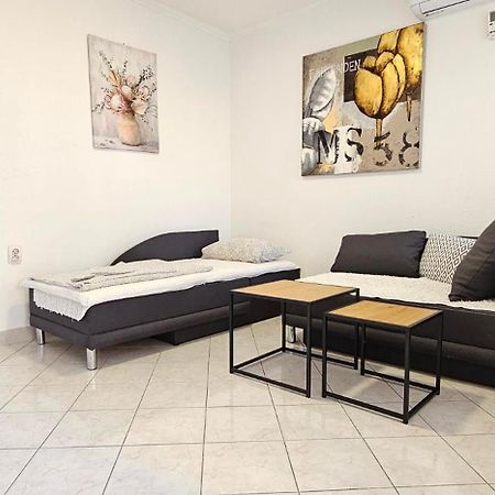 Apartment Vlado Vrsar Extérieur photo